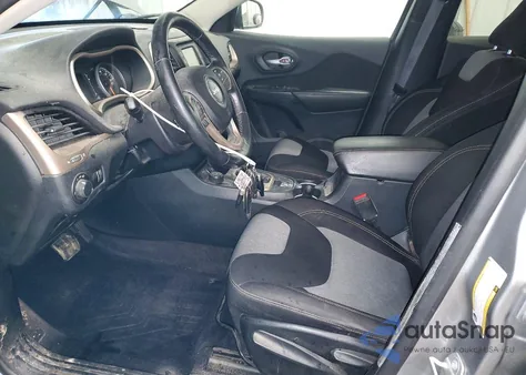 2016 Jeep Cherokee Sport из США, поврежденный, VIN 1C4PJMAS6GW326802